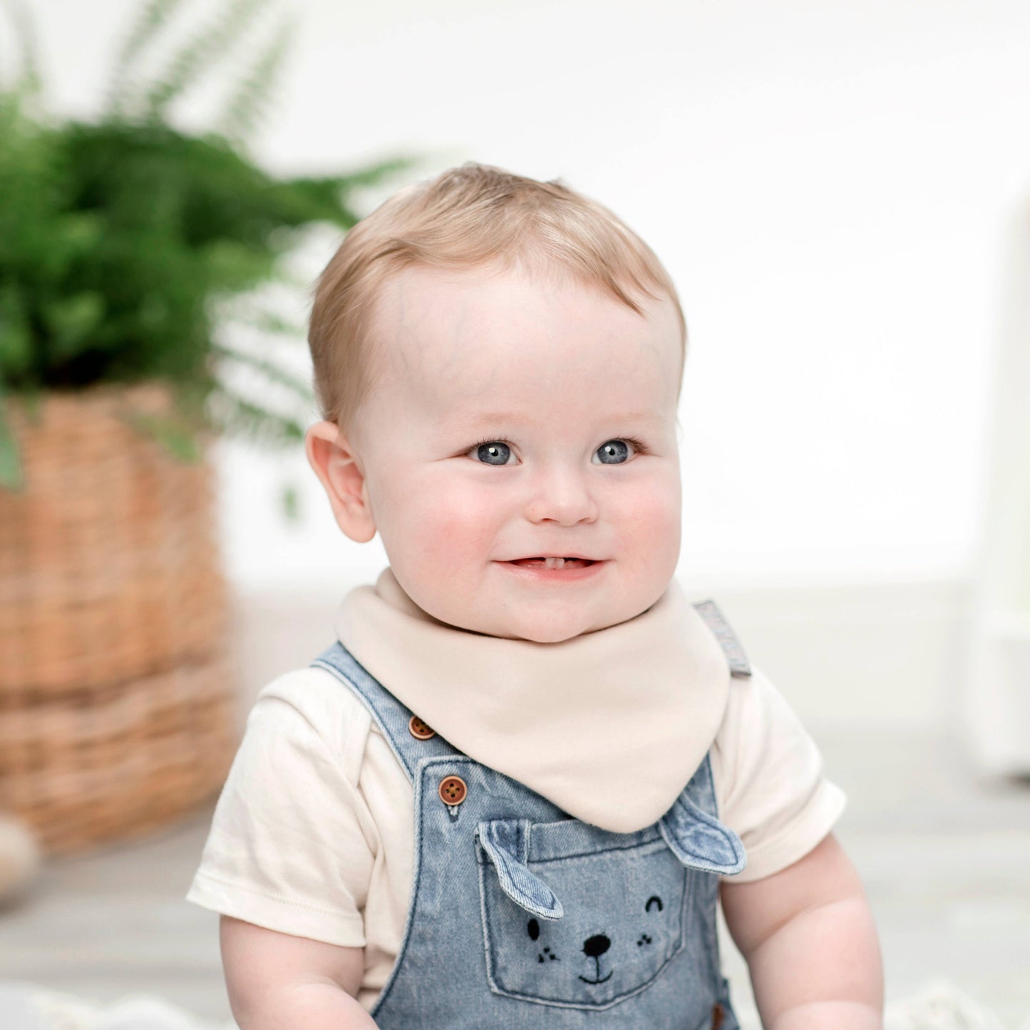 Cheeky Chompers | 2 Pack Rainbow & Leopard Neckerbibs