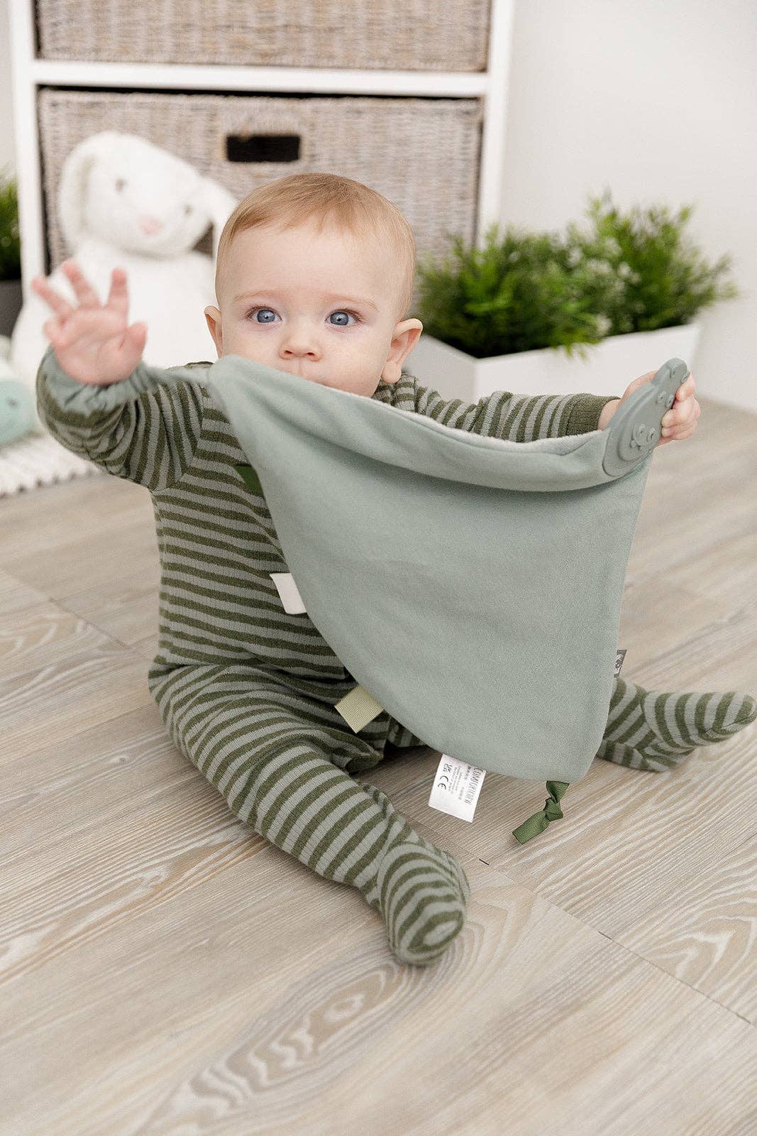 Cheeky Chompers | Sage Neutral Comfortchew