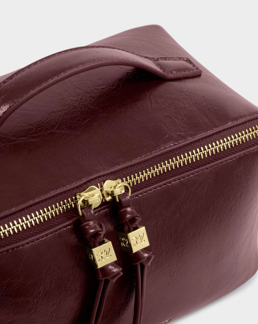 Katie Loxton | Cherry Soho Medium Makeup & Wash Bag