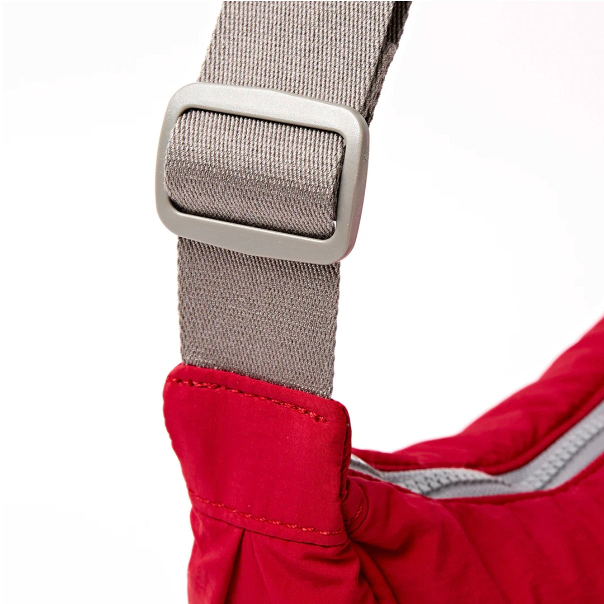 ROKA London | Chilli Taslon Farringdon Half Moon Bag