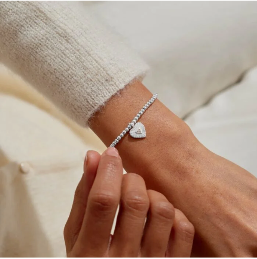 Joma Jewellery | A Little Positivity Bracelet
