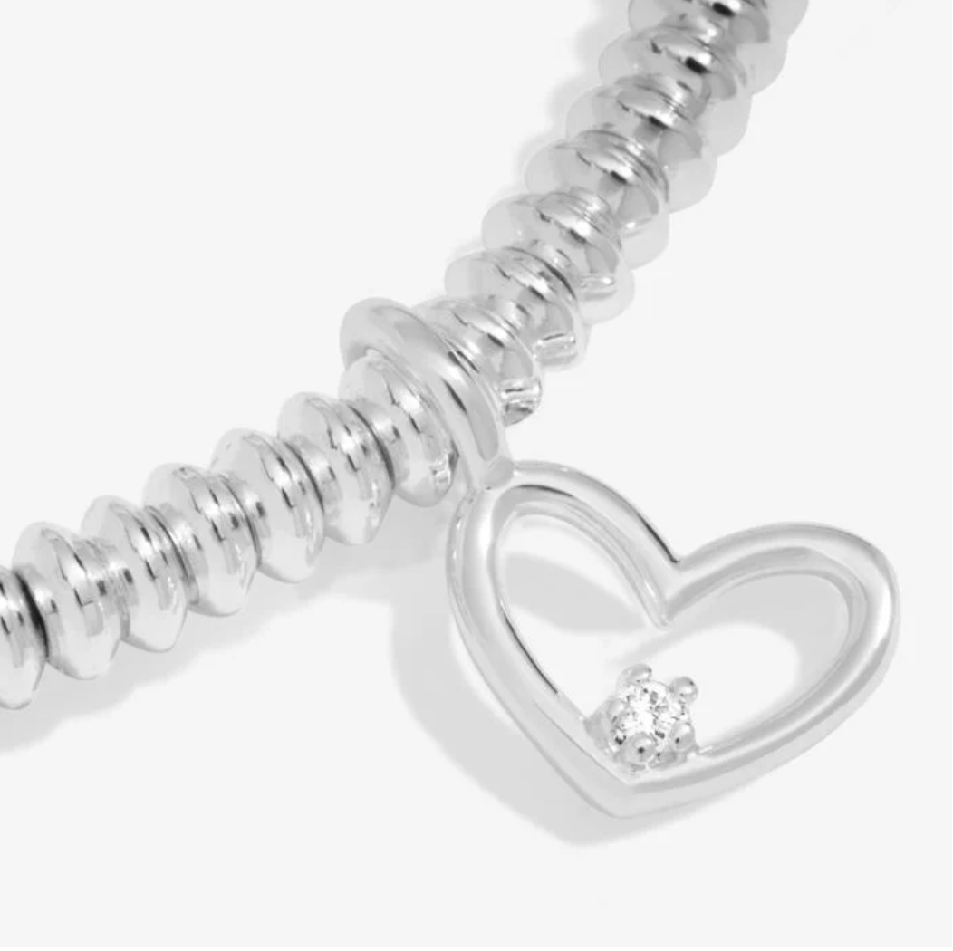 Joma Jewellery Laboratory Grown Diamond | Happy 18th Birthday