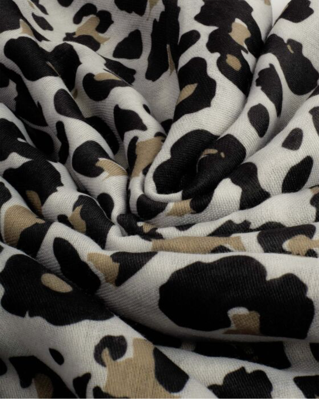 Katie Loxton | Off White & Black Leopard Printed Scarf